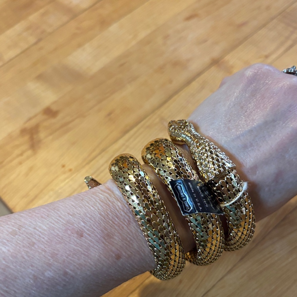 Whiting & Davis  vintage gold fill coil bracelet - Picture 7 of 14